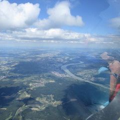 Flugwegposition um 13:52:49: Aufgenommen in der Nähe von Gemeinde Dürnstein, 3601 Dürnstein, Österreich in 2101 Meter